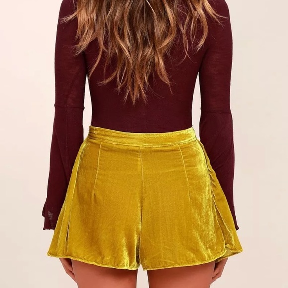 ❤️ sold Free People skirt/shorts! - Picture 3 of 8